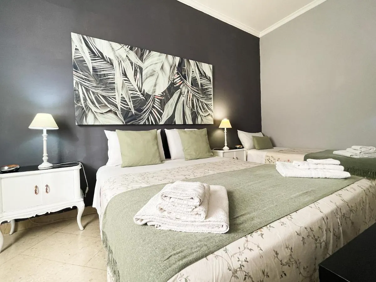 *** Nocleg ze śniadaniem Al Politeama Rooms B&B Palermo Włochy